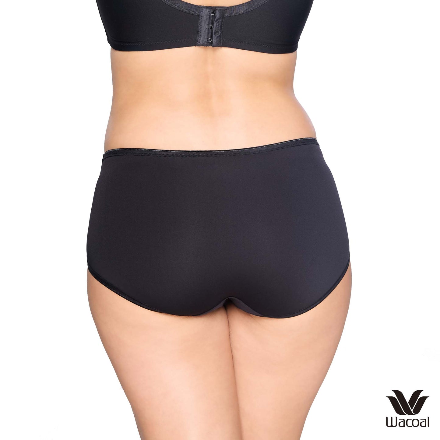 Wacoal Curve Diva  tight fitting bra for large cup girls, model WB7941 (matching with Panty, model WU8992)